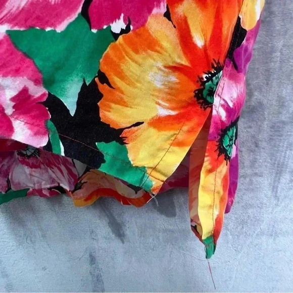 Perry Ellis Vibrant Floral Tulip Button Down Short Sleeves‎ Side Slits Sz XL - Picture 5 of 9
